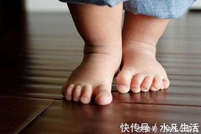 足弓|家长带孩子“泡脚”，或会耽误娃的脚部发育，现在改还来得及
