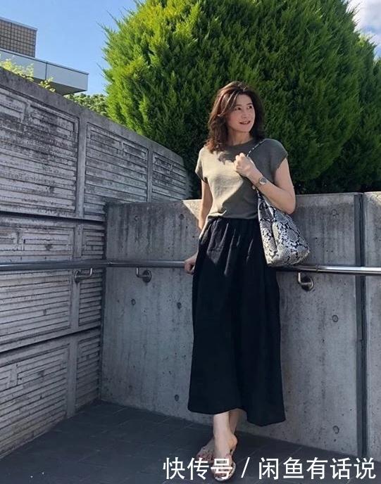时髦|50岁胖女人才不是“黄脸婆”,学日本阿姨这样穿,简简单单也时髦