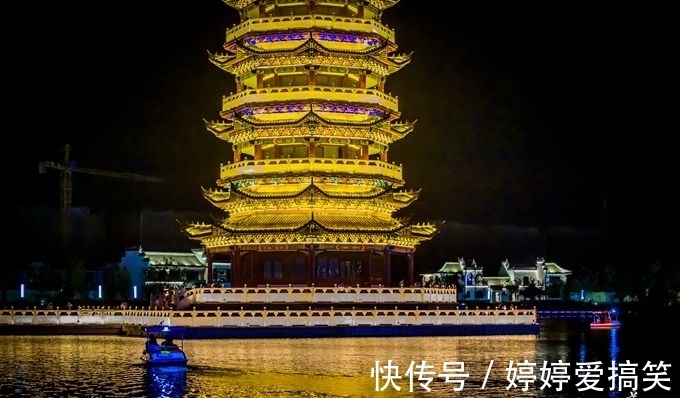 定远古城|安徽滁州有一座定远古城，有1500年历史，免门票，夜色下充满魅力