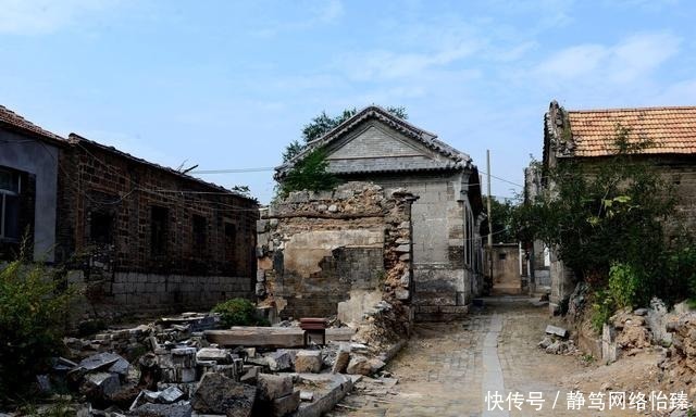 淄川张李村有个清代古建筑王家大院，青砖黛瓦，古色古香