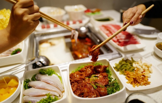 血液循环|大鱼大肉并非高血脂“根源”，这3物才是，劝你管住嘴，莫贪吃