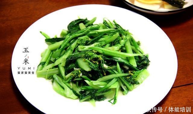  请朋友来家吃饭，花110元准备了五道菜，有羊肉有扣肉，贵吗