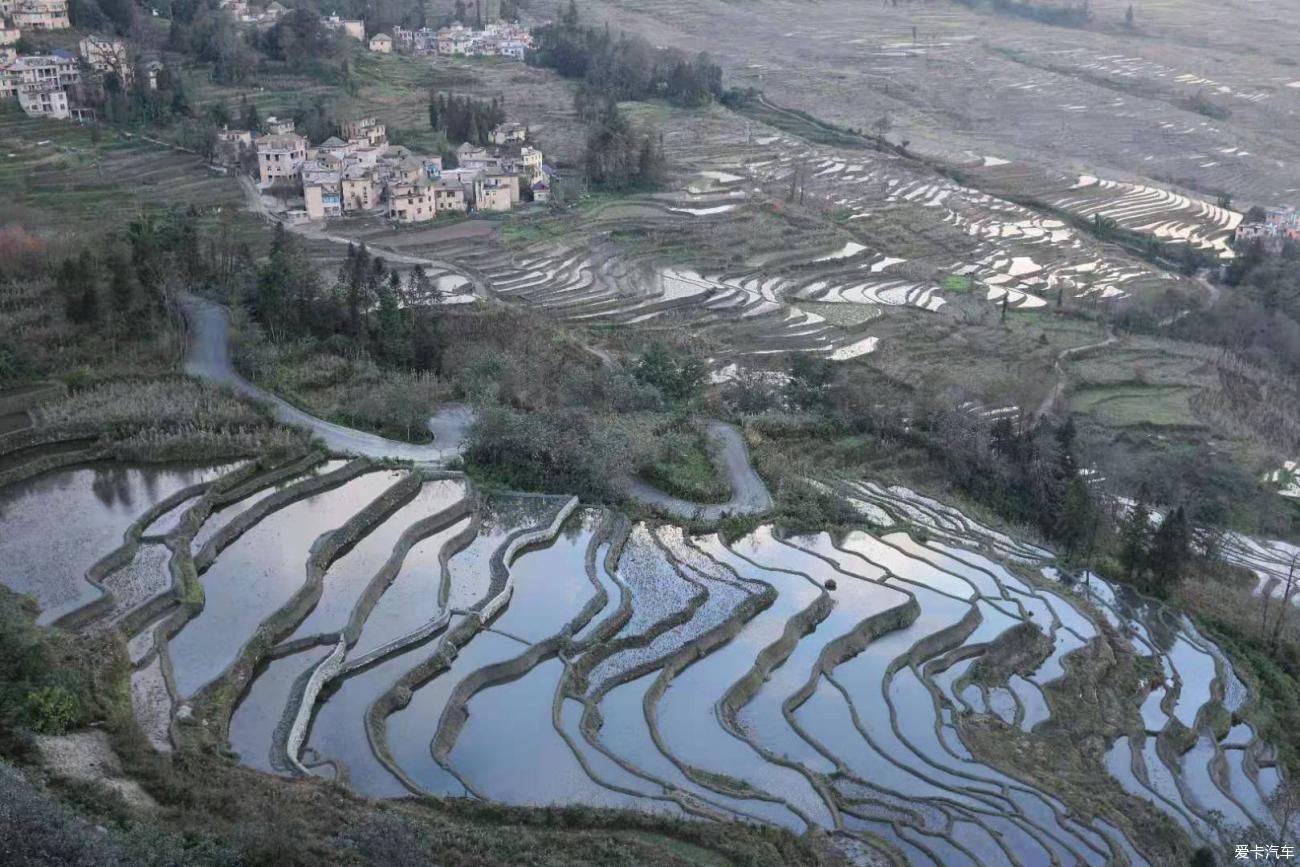 游红河哈尼族彝族自治州多依树梯田景区