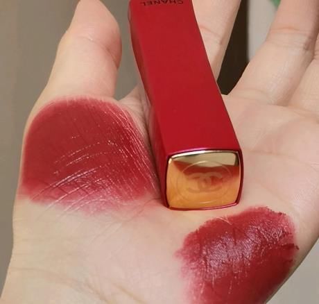 年度非常显白口红榜单：阿玛尼第一，非常后一个黄黑皮能够“闭眼入”