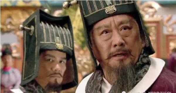  罢官|蔡京被罢官流放，宋钦宗为向金国求和竟将他的三个小妾作为礼品