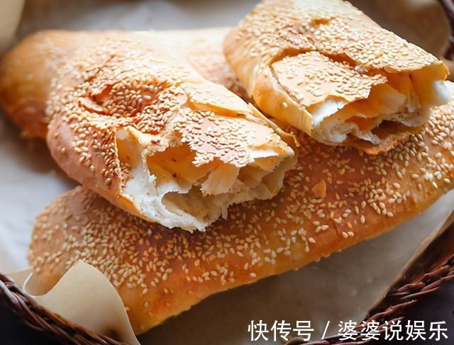 猪油|烧饼的家常做法,少油少盐,皮酥内软且层多,第二天吃也不硬