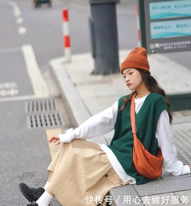 元气 只要穿对了,简简单单的穿搭风格也很耐看,元气满满!