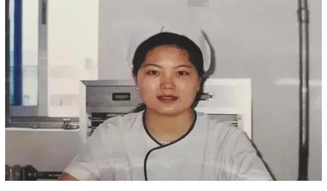 新冠肺炎|董卿《朗读者》:张定宇和程琳,情同初恋,愿得一人心,白首不相离