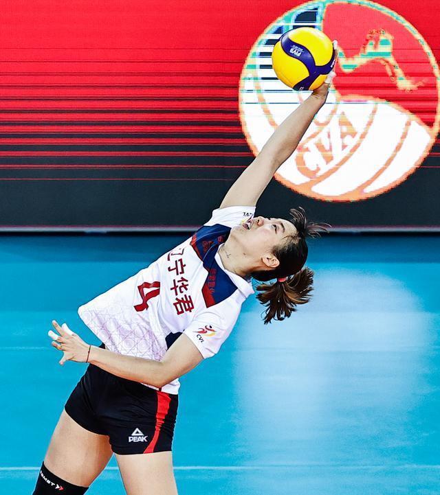 辽宁女排|仅得4分扣球效率低!龚翔宇接班人被打回原形,女排接应人才短缺