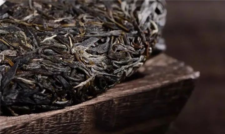 汤水|香气高的茶和汤水厚的茶,谁更值得存?