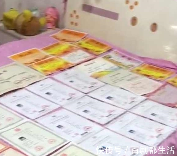 女子|女子责骂女儿不写作业,半夜11点女儿让她进房,女子进门后愣住了