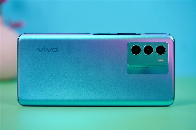 评测|vivo T1评测：2000元下新贵 夜拍/续航惊艳