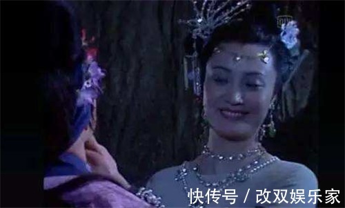 上海戏曲学校$她被“骗”去拍西游记,如今77岁仍未释怀,依旧对导演耿耿于怀