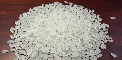 花盆里撒上这两样东西，不生虫不黄叶不烂根，还能疯长爆盆