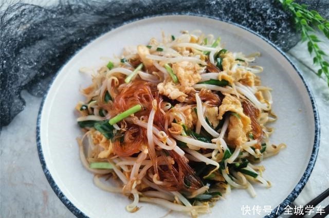  立春吃春饼，不用叫外卖，教你不用和面做春饼，10道春饼卷菜！