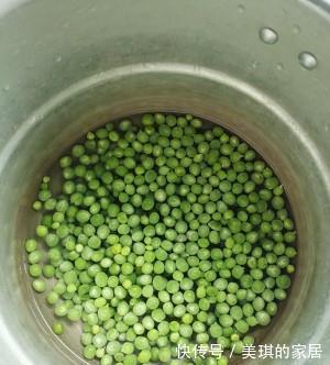 家常健康菜谱,烂肉豌豆,做法简单,美味营养,超级下饭,吃不够
