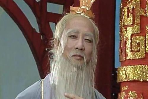 孙悟空|猪八戒见了天仙都不拜,为啥遇此人就跪下磕头你看此人是谁