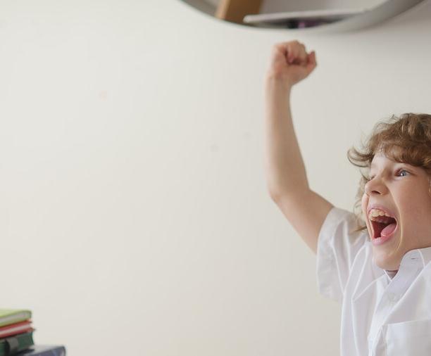 可可|宝宝上幼儿园后,父母每天让他做这4件事,孩子聪明又独立