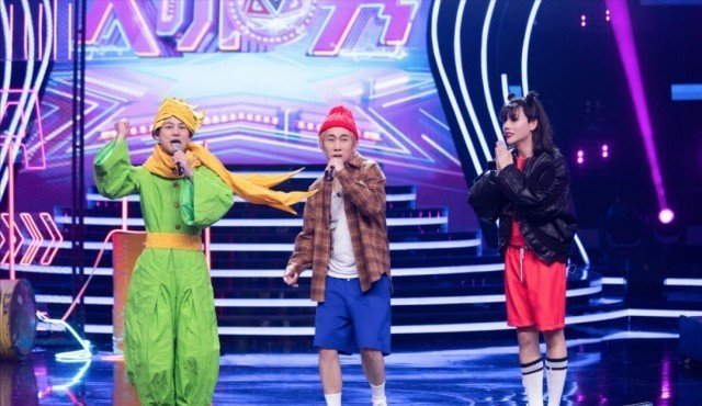 观众真的好狠心!百变大咖秀努力成这样还没有挣得观众几个眼神