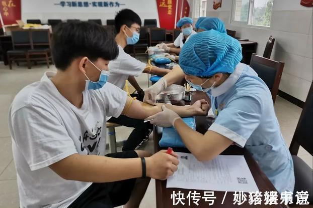 发育|儿子14岁时停止长高,祸首就藏在家里餐桌上,父母还没察觉出来