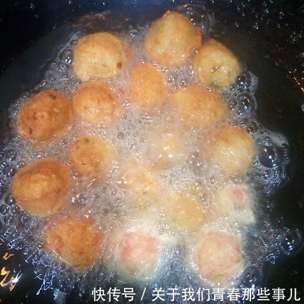 可口|炸肉丸子,用面粉还是淀粉?都没用对,换成它,酥软可口,不油腻