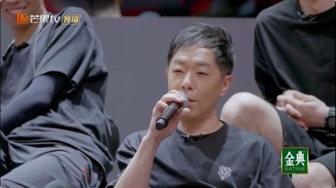 黃貫中|熱狗力挺趙文卓，陳小春為胡海泉解圍，日久才能見人心