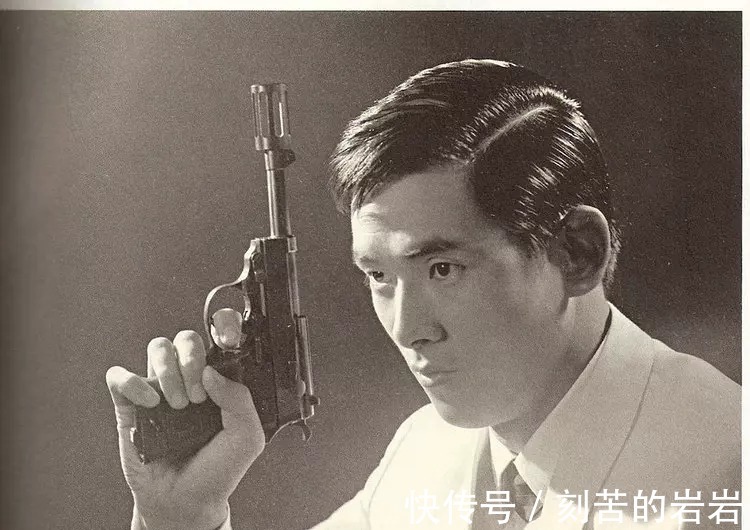 邵氏|教主王羽成名早于李小龙,被林青霞倒追,深陷三大血案