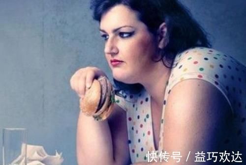 头晕头痛|血管堵，手先知，手上若有这4种表现，可能是血管堵了