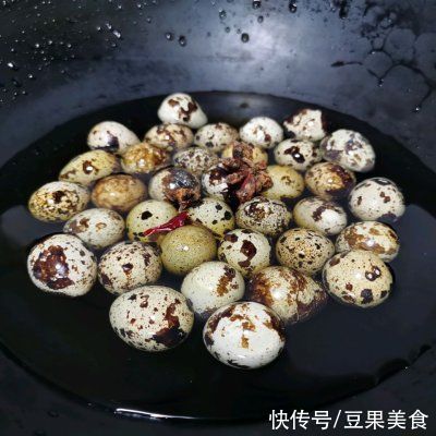教你一招，做出的卤味鹌鹑蛋越吃越香