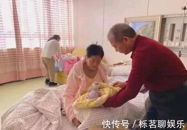 老三|如果重来我肯定不会生这个孩子，退休金过万的67岁产妇后悔了