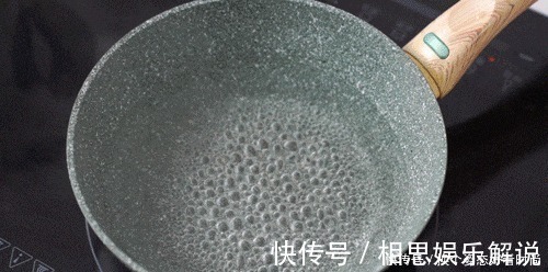 小勺|秒杀餐馆的好方子!上锅一焖香绝了,软糯超下饭!