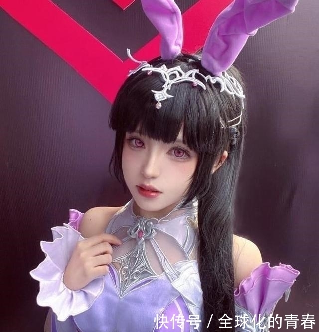 官方|官方认证小舞COSER，在佐助和小樱之间穿梭自如，连女帝也可以？