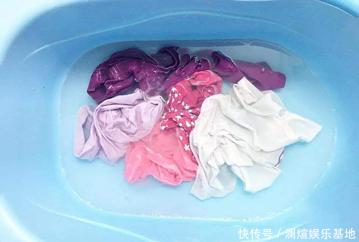 女孩|15岁女孩得妇科病,妈妈愤怒质问,得知原因后自责不已