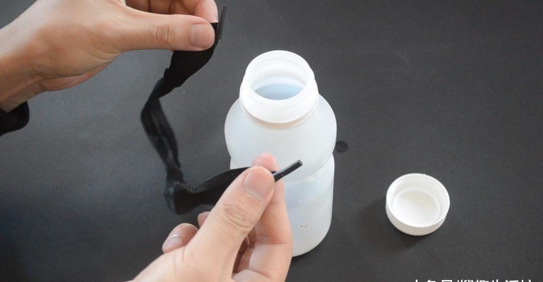 塑料瓶|衣柜里面挂一个塑料瓶, 没想到作用这么大, 看完你会感谢我的