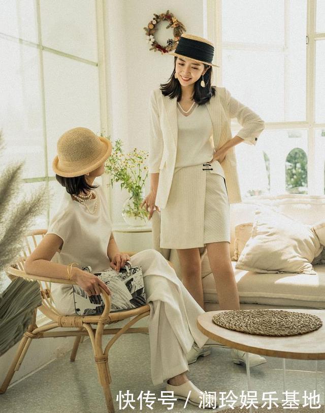 lily 年近60岁却美得优雅,这位中老年妈妈的“气质”穿搭,真值得学