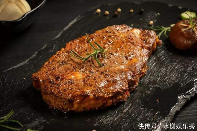 黑胡椒和白胡椒有什么不同?别用错了,否则还不如不放