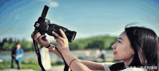 观音菩萨|慈禧喜欢拍照，为何这个人，在慈禧照片出中出现的次数最多！