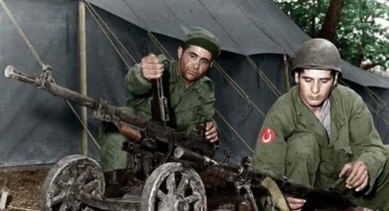 志愿军|美国四星上将，190万发炮弹没能拿下上甘岭，他怎样评价志愿军？