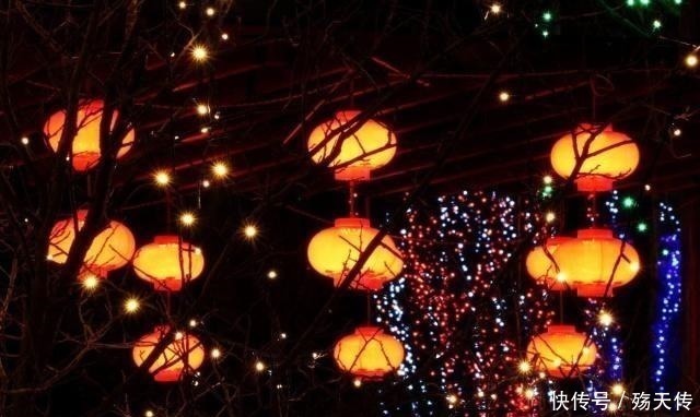 绿湾春#一首很有“心机”的诗,前四句摸不着头脑,读完最后两句会心一笑