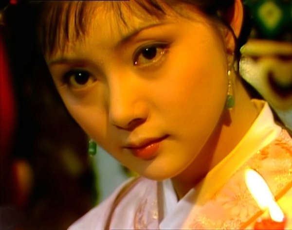 小丫环$读《红楼梦》:薛宝钗为什么怕得罪小红?