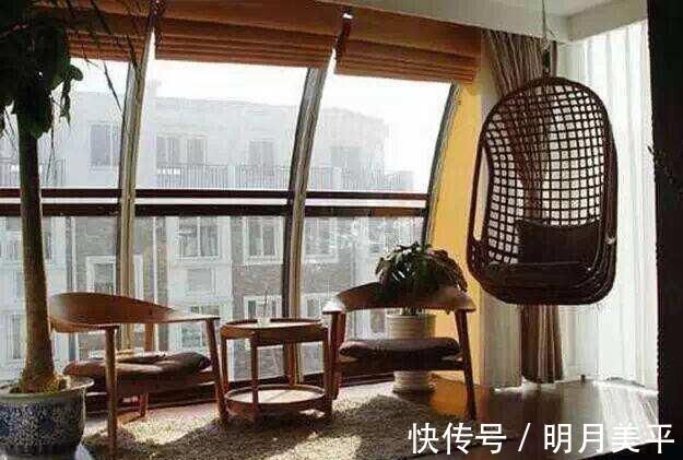 阳台上|客厅阳台不要做隔断了,有钱人家中都这样设计,漂亮实用又有个性