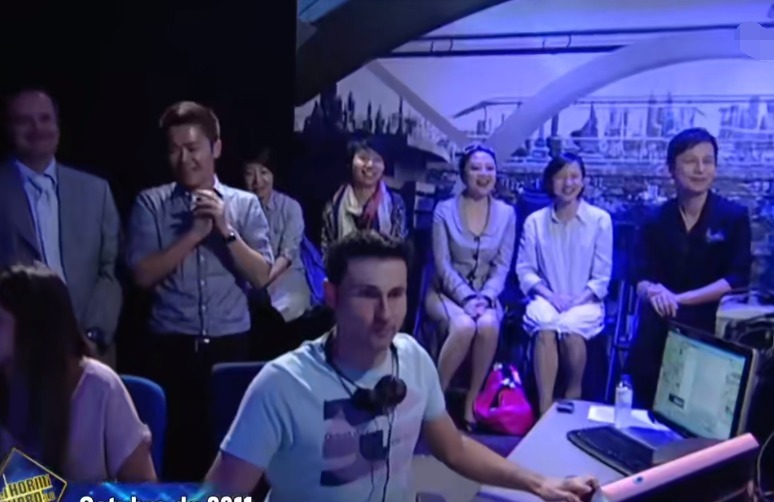 离开了滤镜的何炅长这样，《快本》抄袭被国外公开处刑，太丢人！