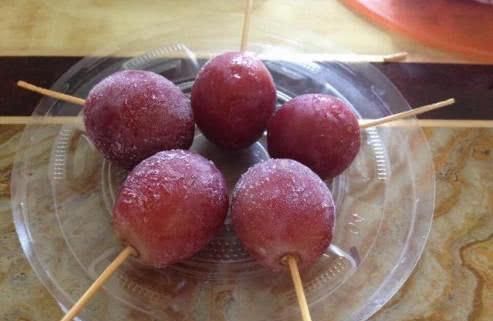 西瓜|万物皆可变“冰棍”,西瓜、葡萄算个啥,最后一个才叫“逆天”