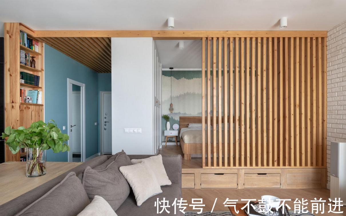 卧室|一姑娘坚持将卧室抬高45公分做地台,亲朋好友纷纷夸赞:太有远见