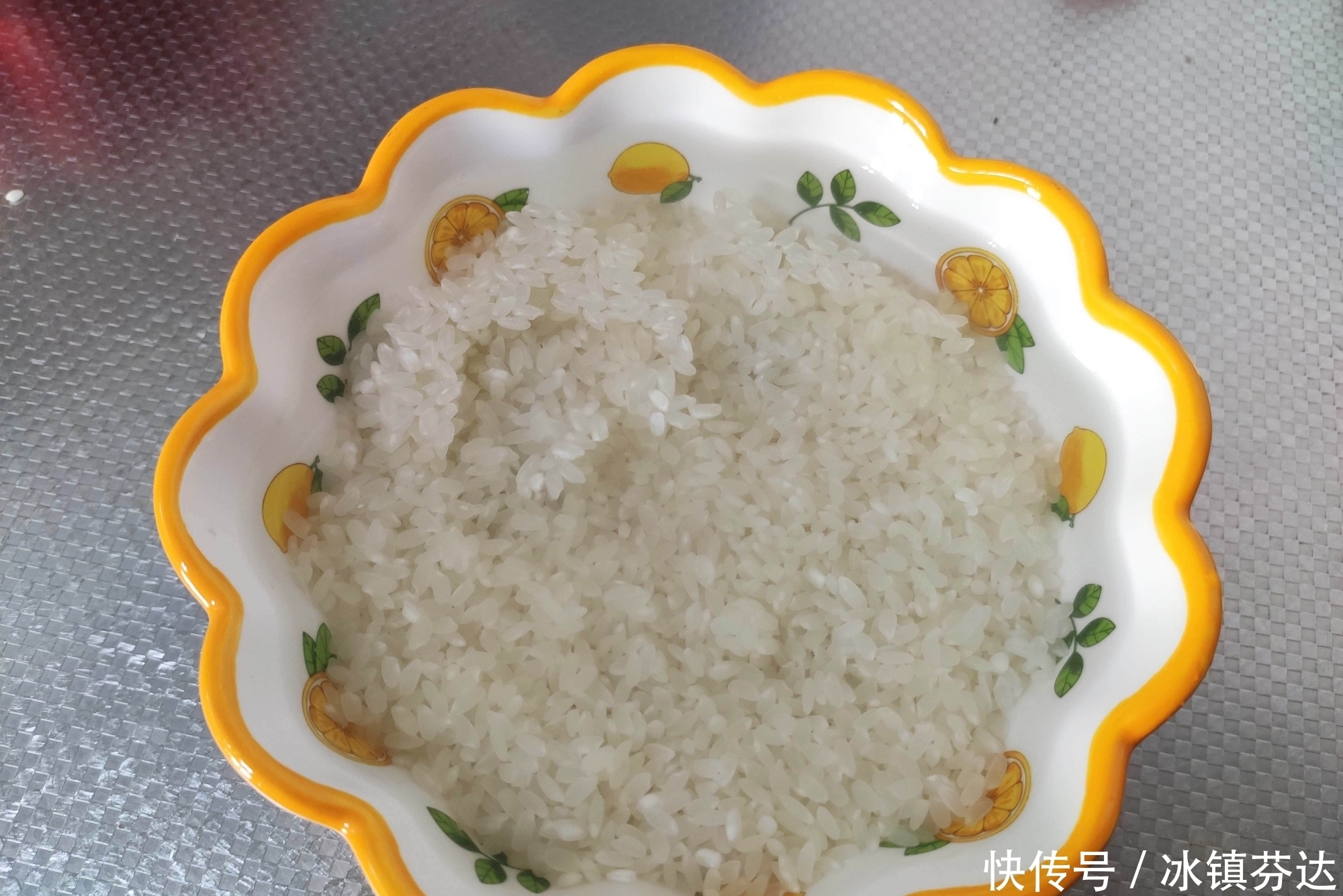 特别|秋天早餐喝这粥,营养滋补,鲜味十足特别好喝,孩子三天两头馋它