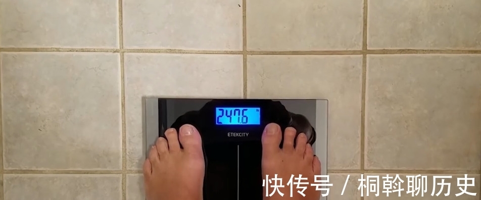 极限|人在极限条件下，一天最多减多少斤？老外挑战成功给一万美元！