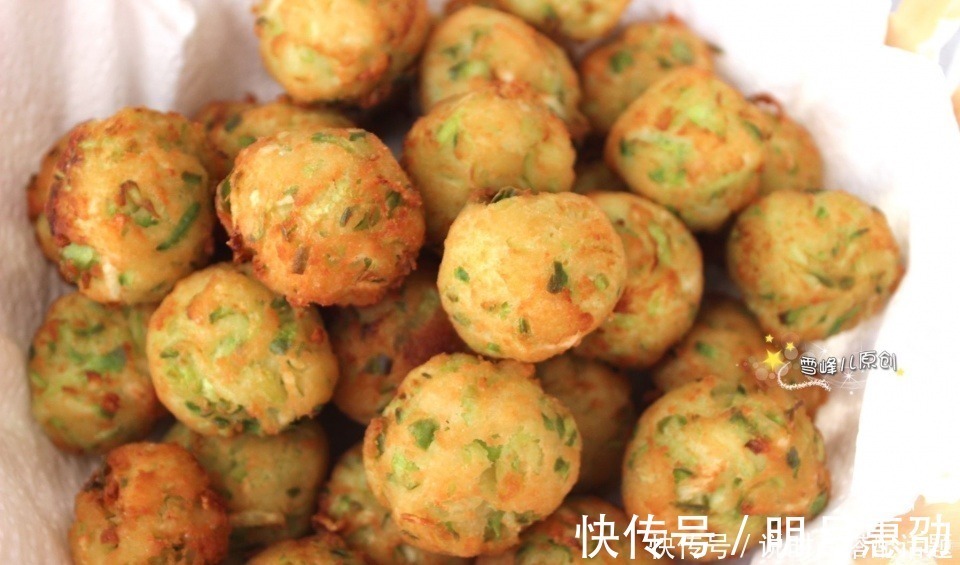 小人参|做萝卜丸子不用淀粉不用面粉,加它外酥里软不发硬,做一盆都吃光