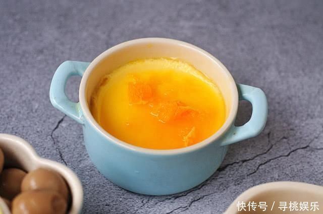 晒晒今天早餐,5道硬菜,网友如此吃法,看着就流口水