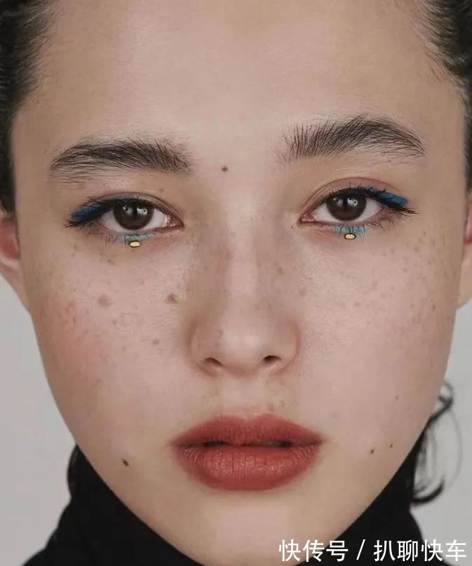 眼线笔|彩色眼线笔,用对才是真的香!