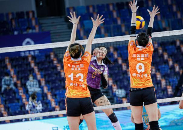 遼寧女排|劉晏含14扣1中差點(diǎn)丟局，王寶泉對(duì)她看走眼，耽誤王藝竹等人成長(zhǎng)